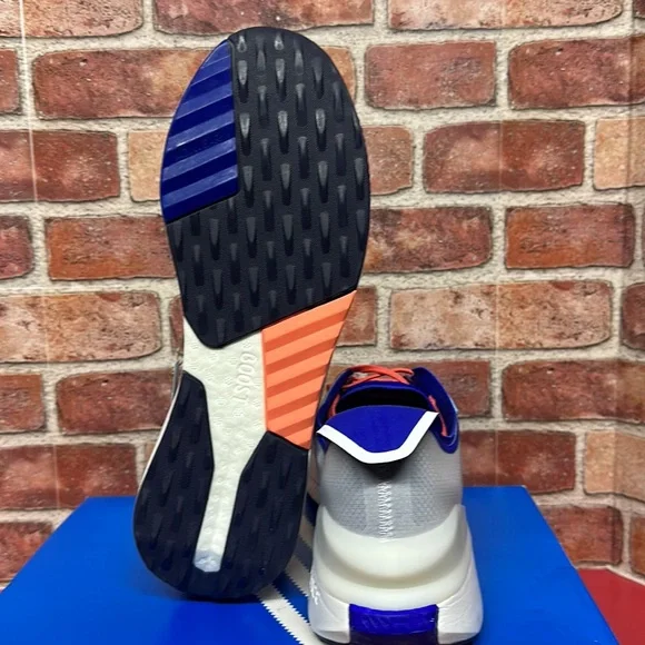 Adidas Boost sneakers - Picture 5 of 5